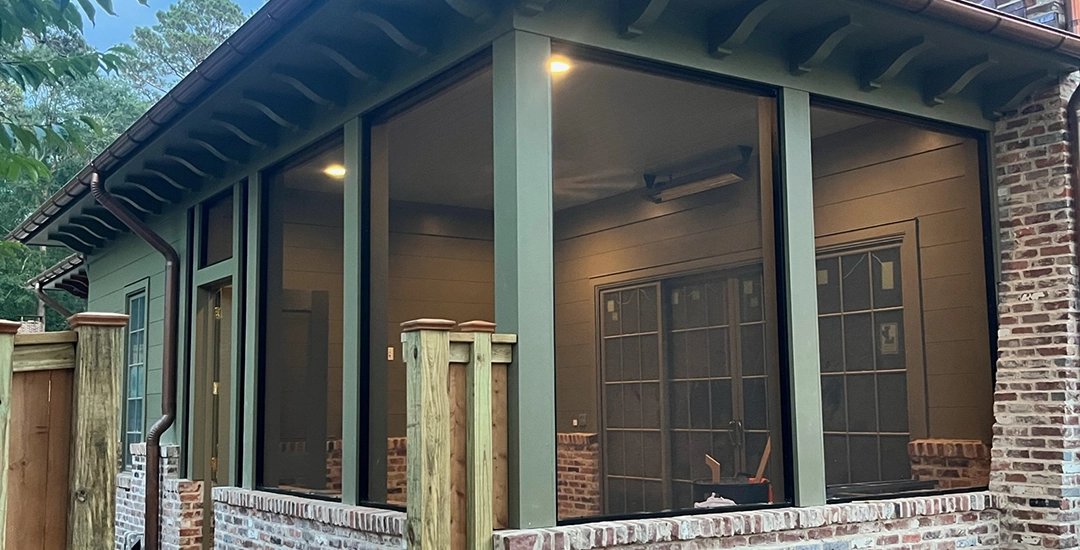 Screened in patio